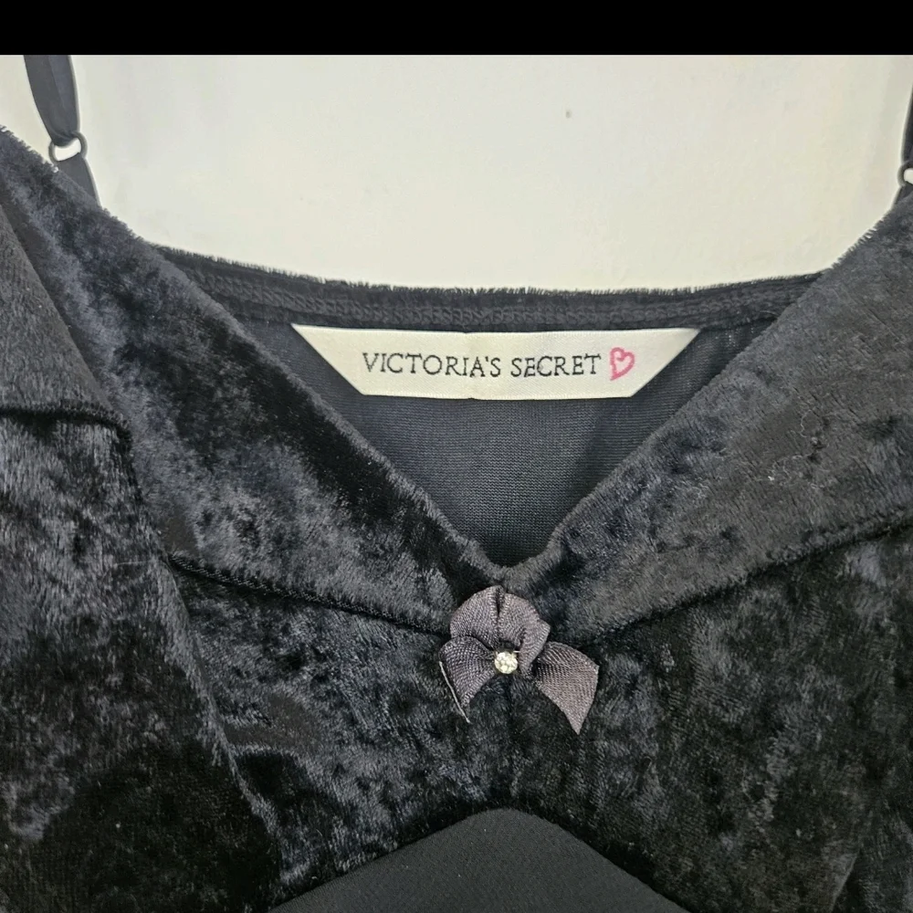 Vintage 90s Victoria Secret Velvet Top Chemise Night Gown